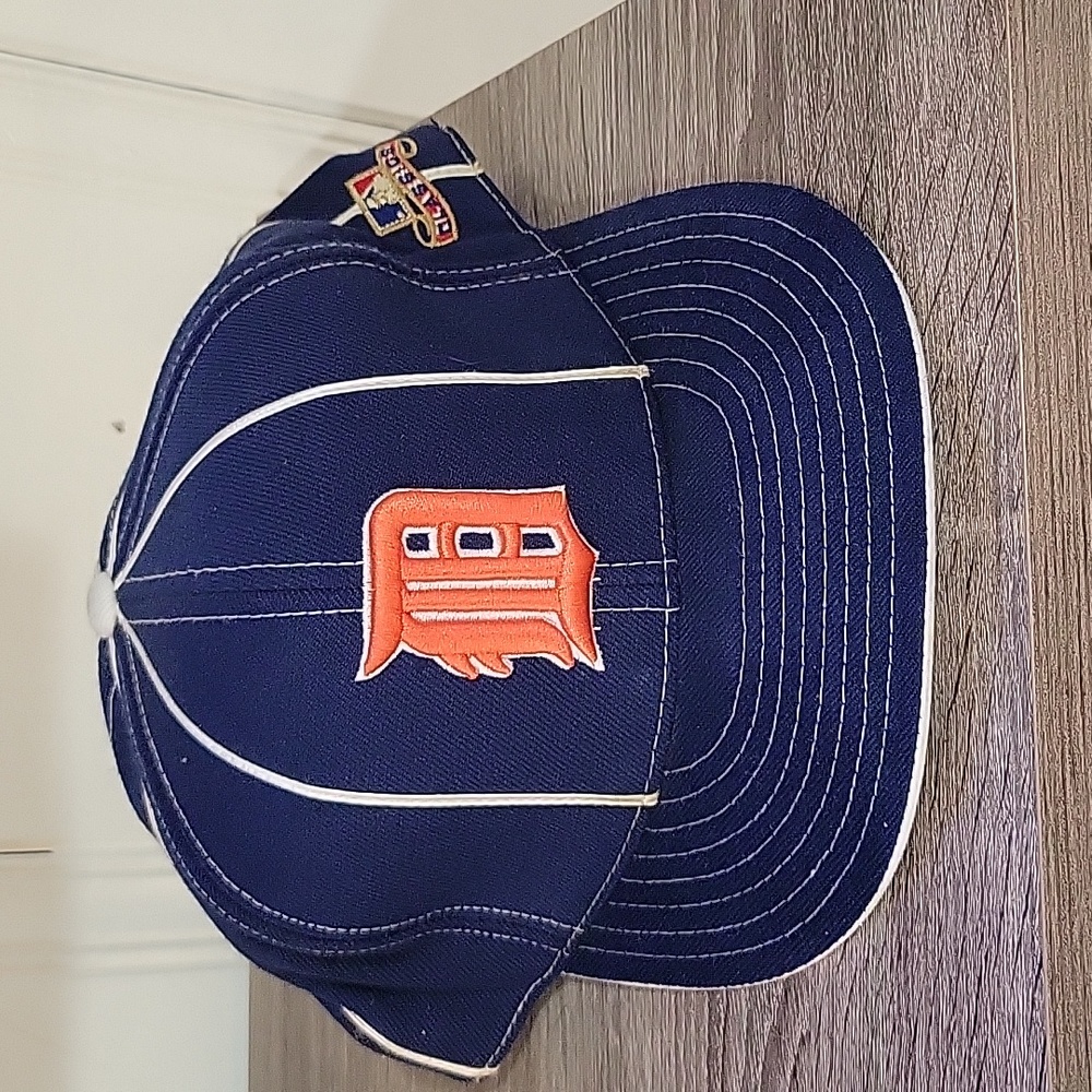 Vintage American Needle fitted Detroit Tigers Size 8